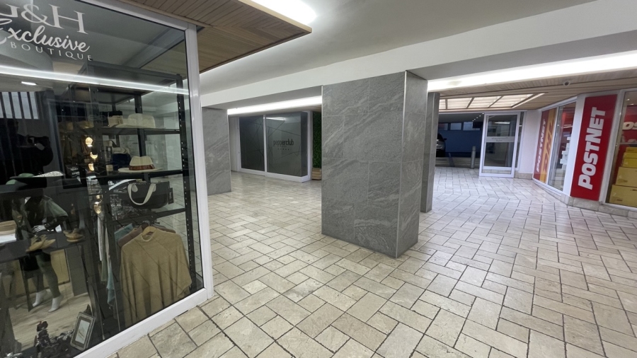 To Let commercial Property for Rent in Camps Bay Western Cape